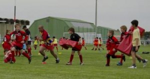 Les jeunes de l'école de rugby lors d'un entraînement