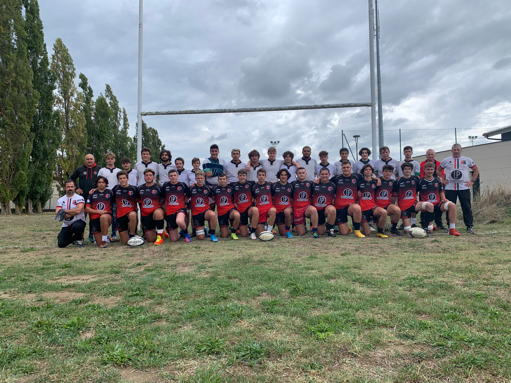 U19